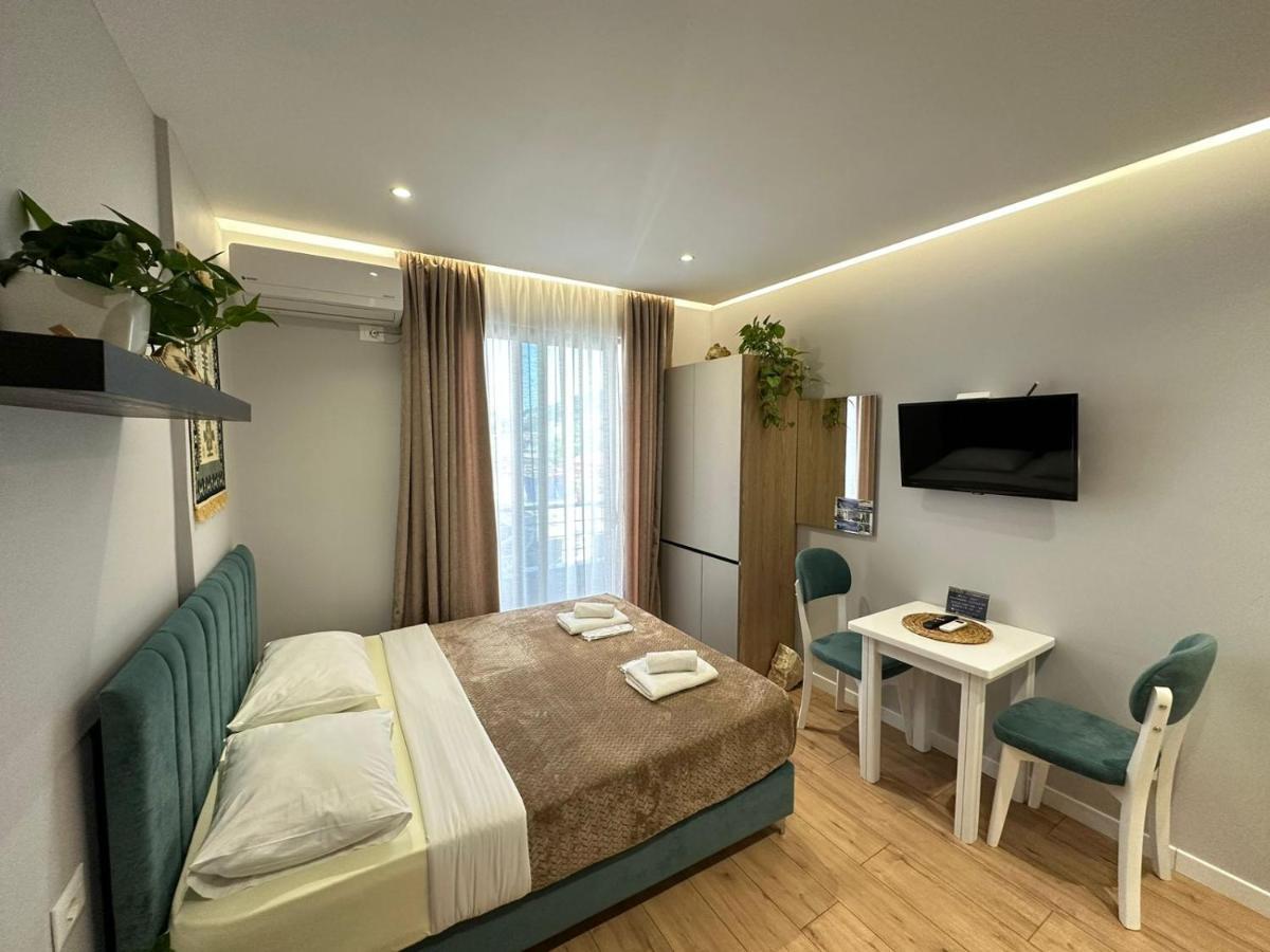 Trea Accomodations - Suite Lungomare Vlore Exterior photo